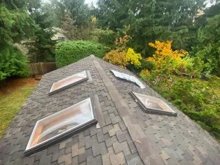 Slide of Supreme Roofing