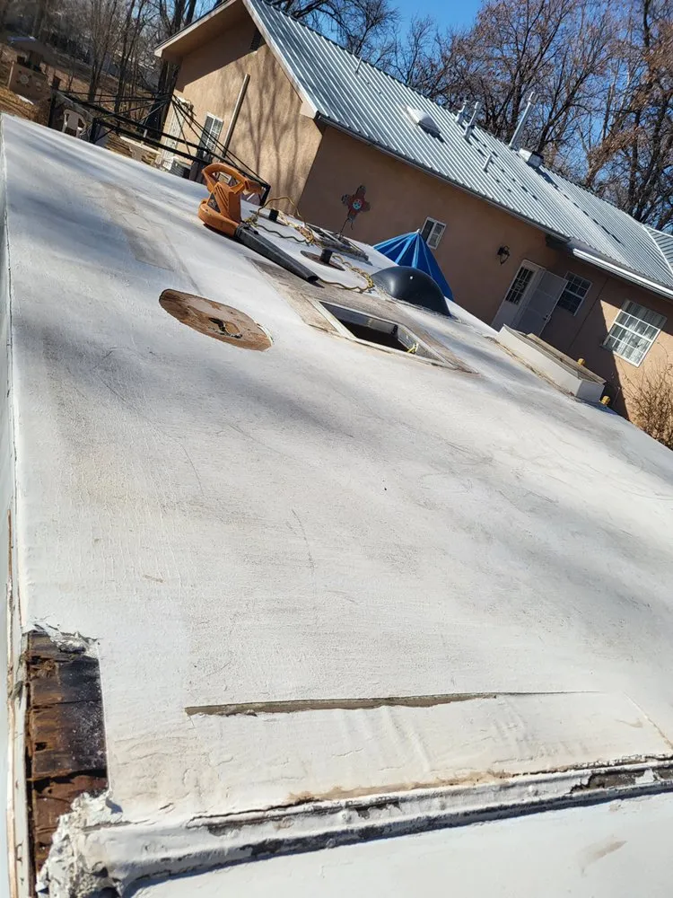 Slide of Supreme Roofing