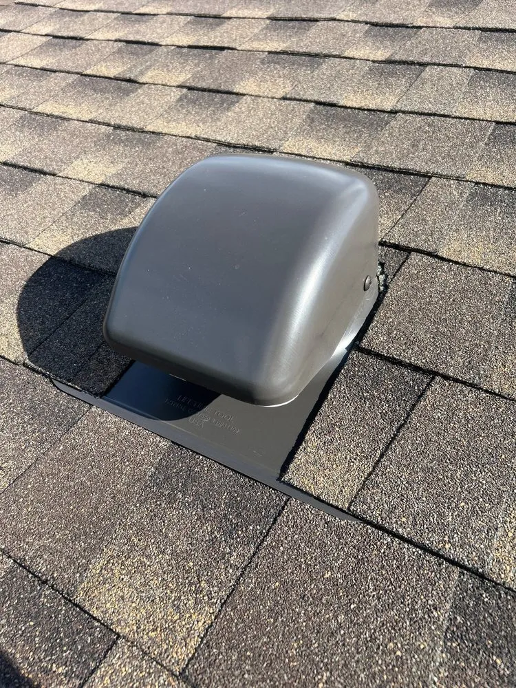 Slide of Supreme Roofing