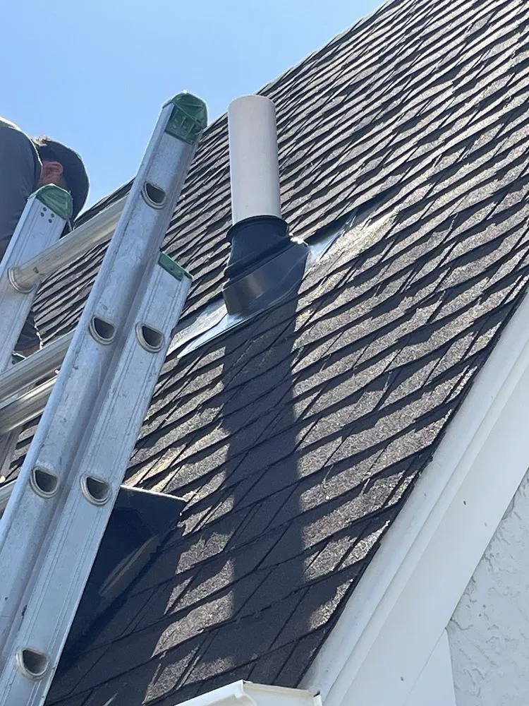 Slide of Supreme Roofing