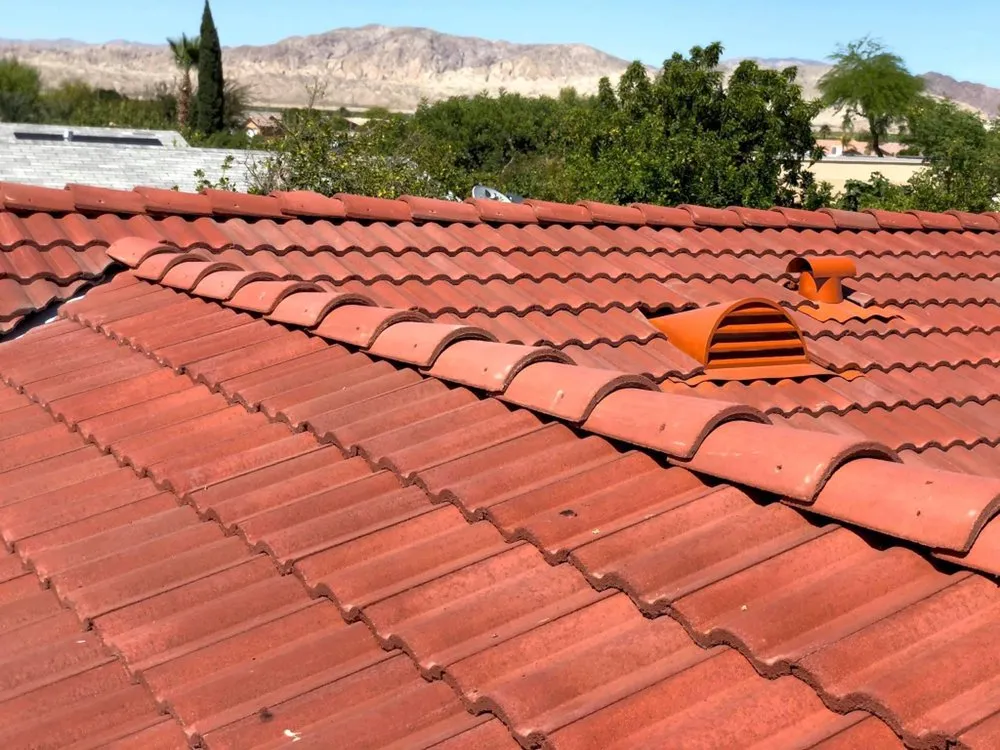 Slide of Supreme Roofing