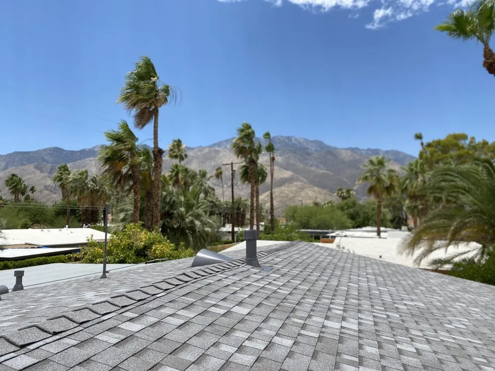 Slide of Supreme Roofing