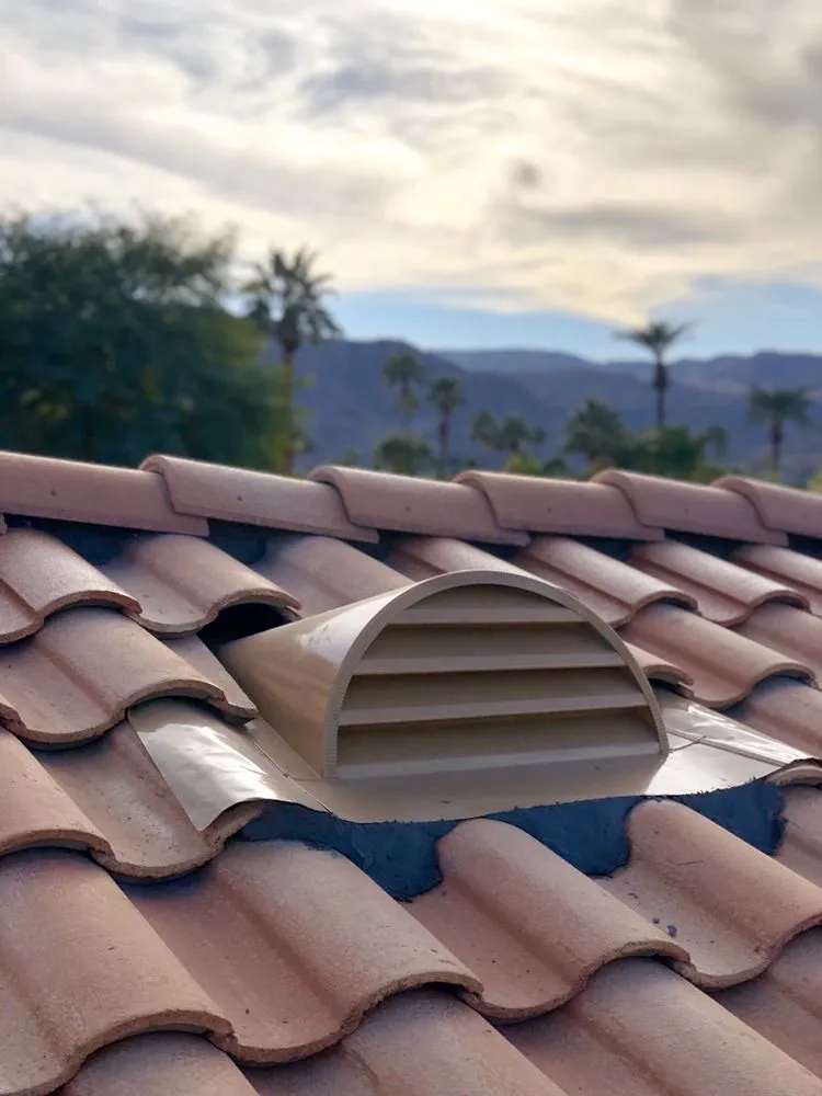 Slide of Supreme Roofing