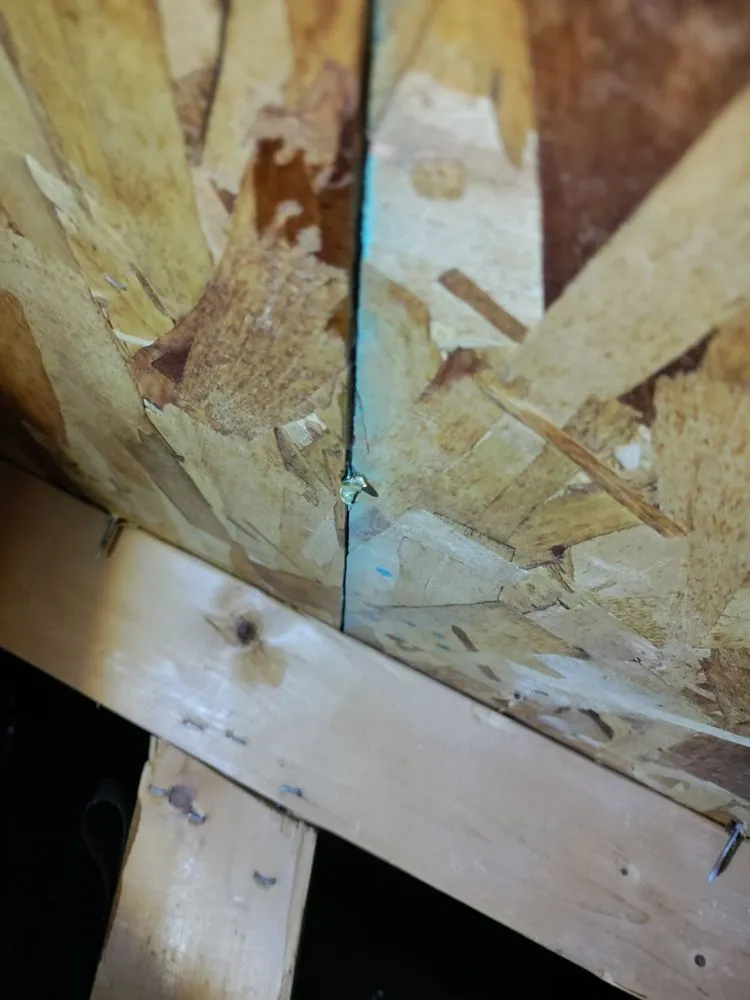 Slide of Supreme Roofing