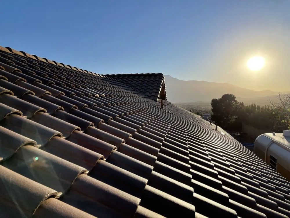 Slide of Supreme Roofing