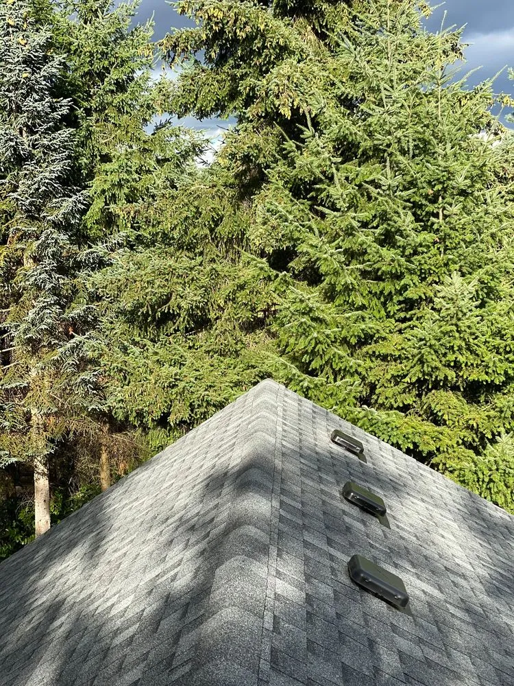 Slide of Supreme Roofing