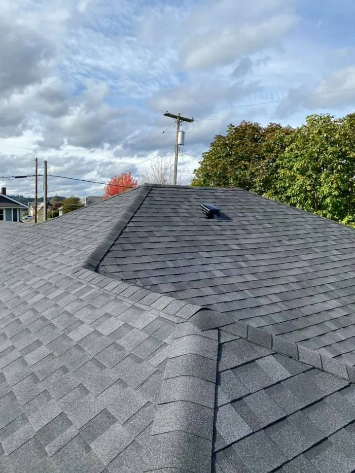 Slide of Supreme Roofing