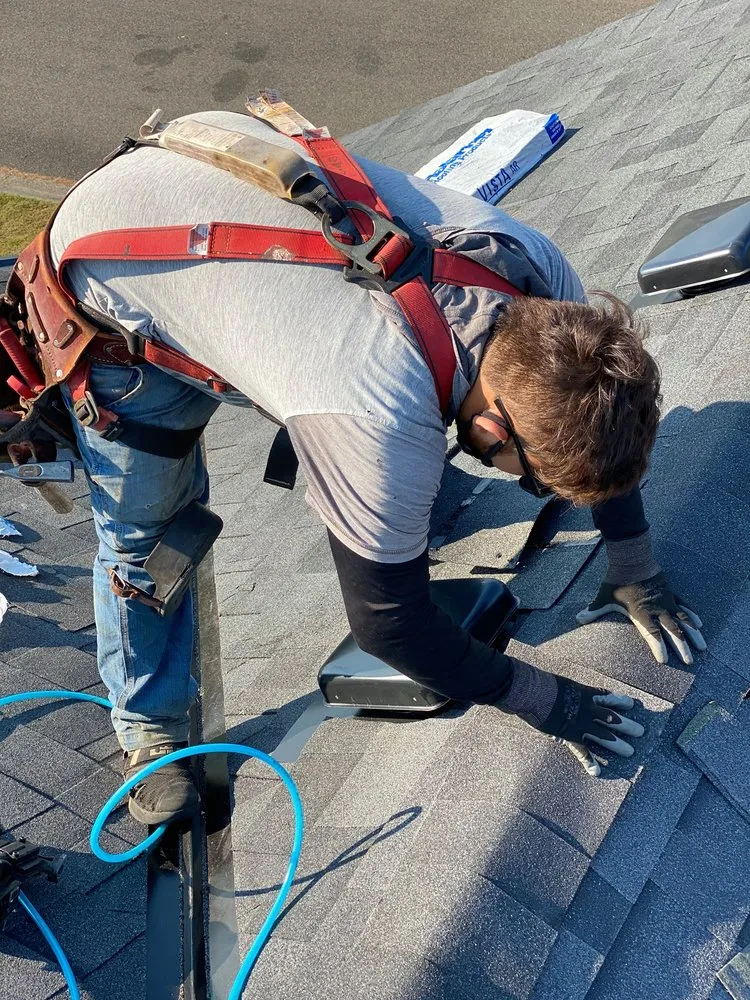 Slide of Supreme Roofing