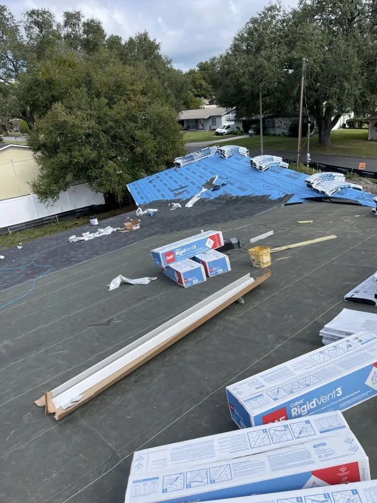 Slide of Supreme Roofing Services