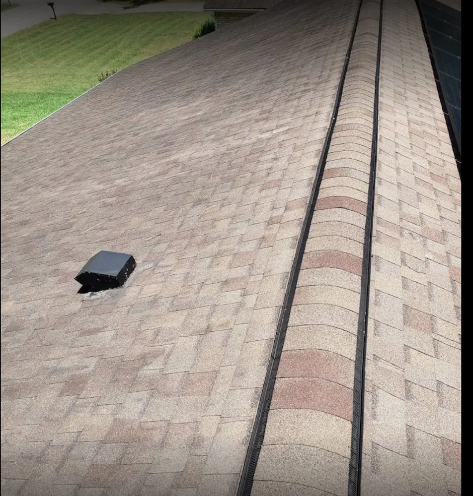 Slide of Supreme Roofing Solutions
