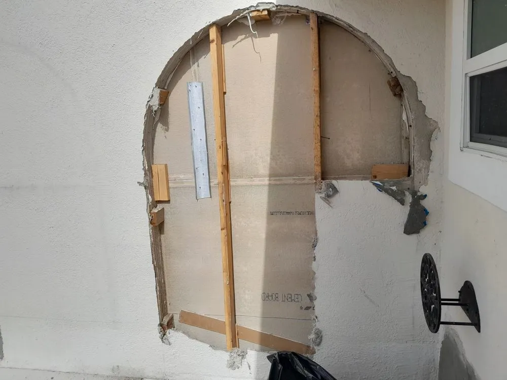 Slide of Supreme Team Handyman Services