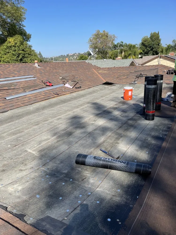 Slide of Suriana Roofing