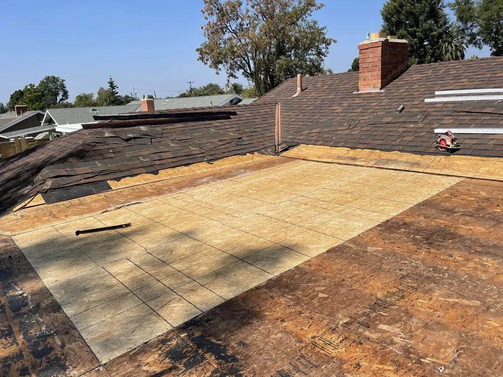 Slide of Suriana Roofing