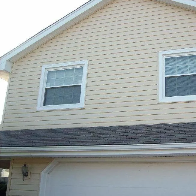 Slide of Suri's Construction & Remodeling