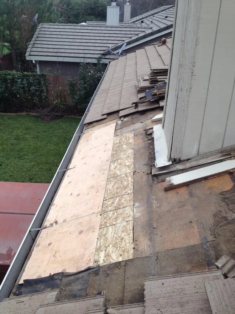 Slide of Surowiak Roofing