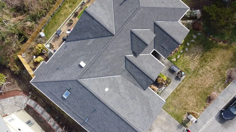 Slide of Suruka Roofing and Renovation