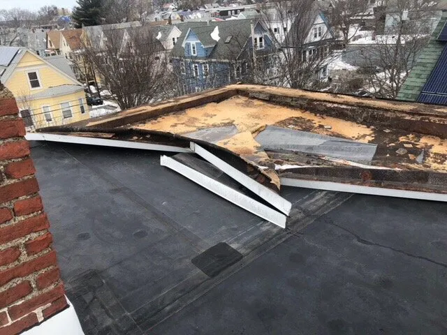 Slide of Susi & Sons Roofing