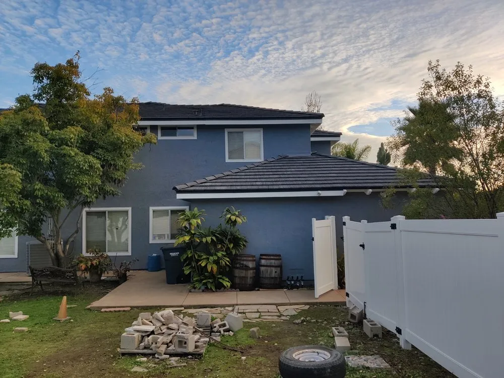 Slide of Sustaita Roofing