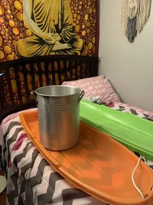 Sutton Roofing and Solar Logo