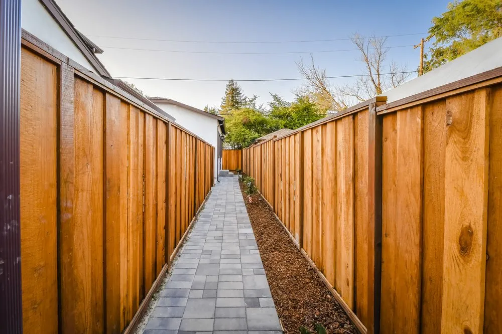 Slide of Svden Builder