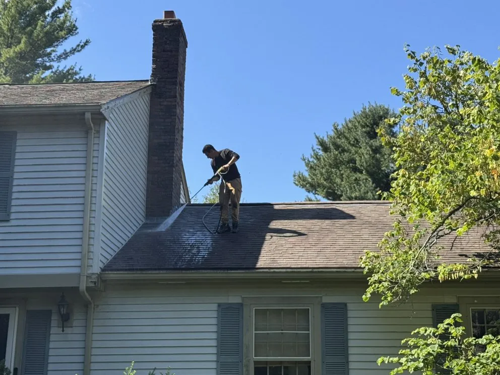 Slide of SVM Roofing