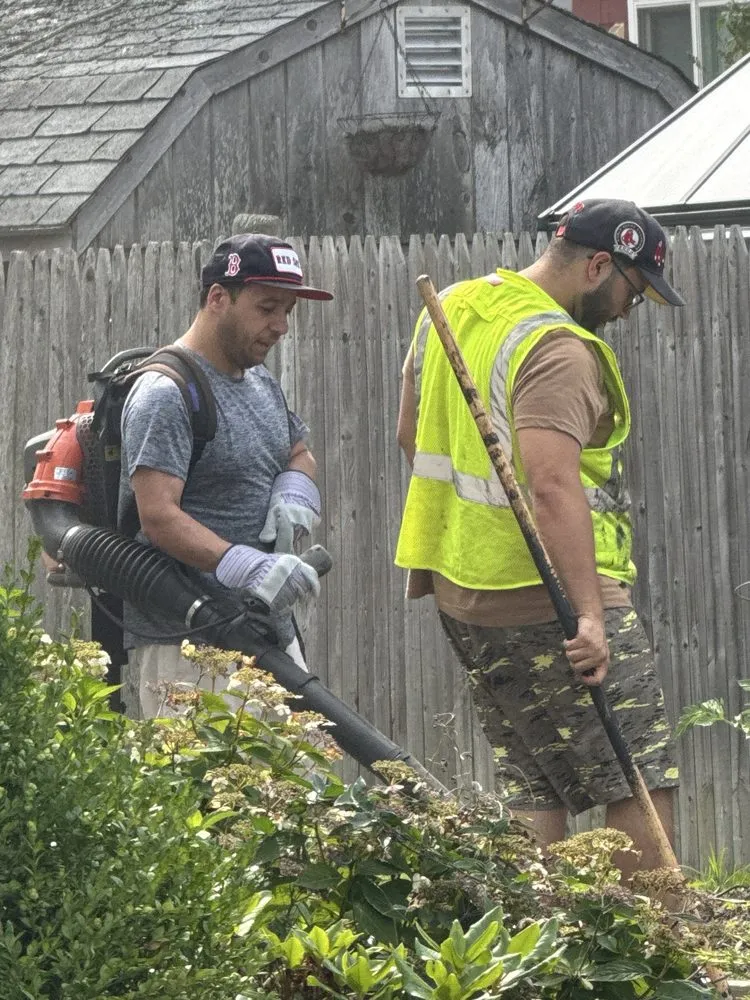 Slide of SVM Roofing