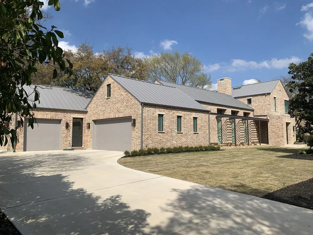 Slide of Swan Roofing