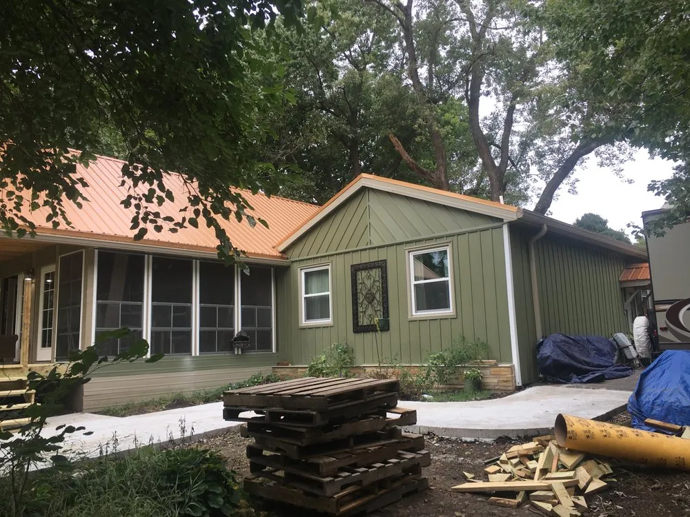 Slide of Sweet Home Repair