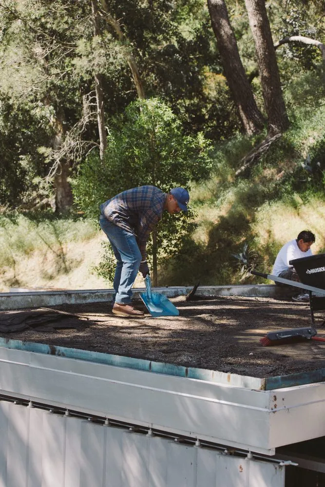 Slide of Swell Roofing