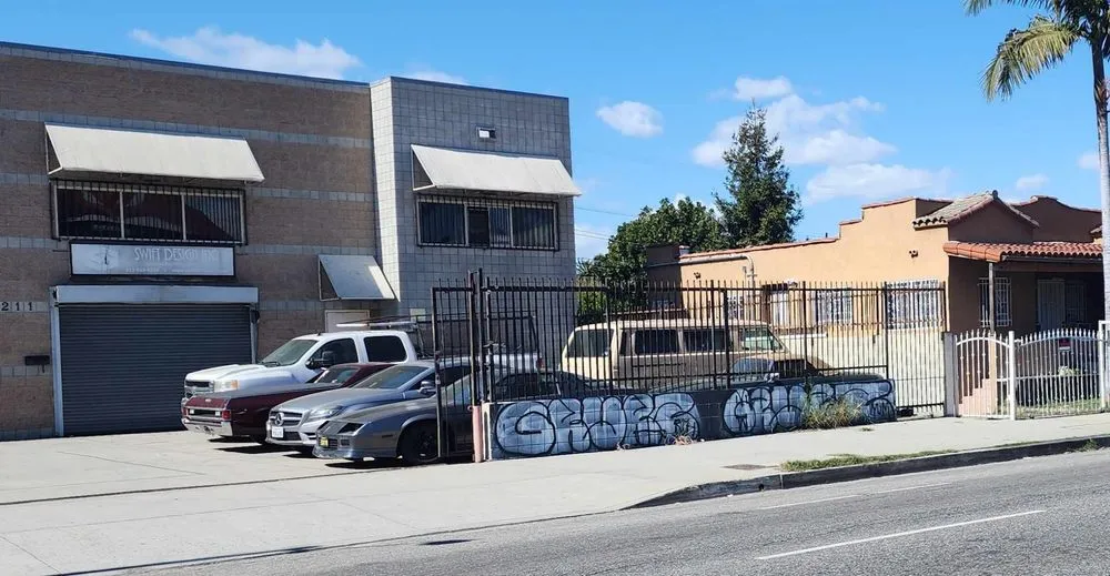 Slide of Swift Design