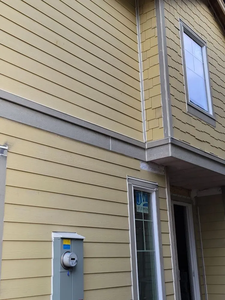 Slide of Swift Exteriors