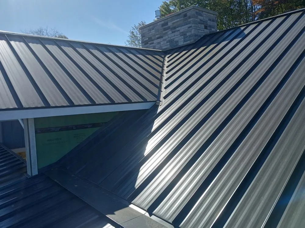 Slide of Swift Lake Builders