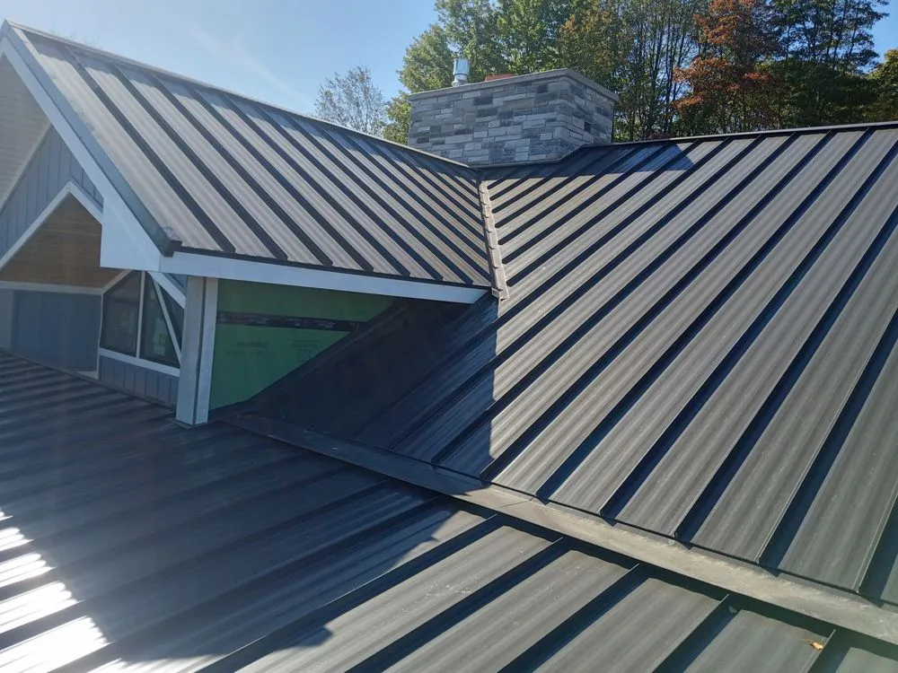 Slide of Swift Lake Builders