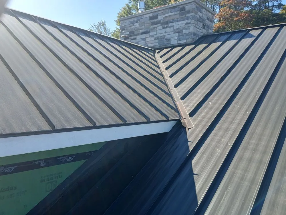 Slide of Swift Lake Builders