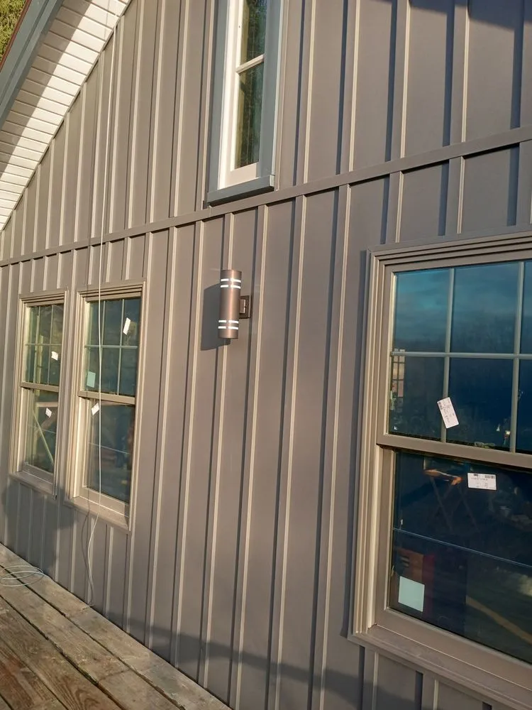 Slide of Swift Lake Builders