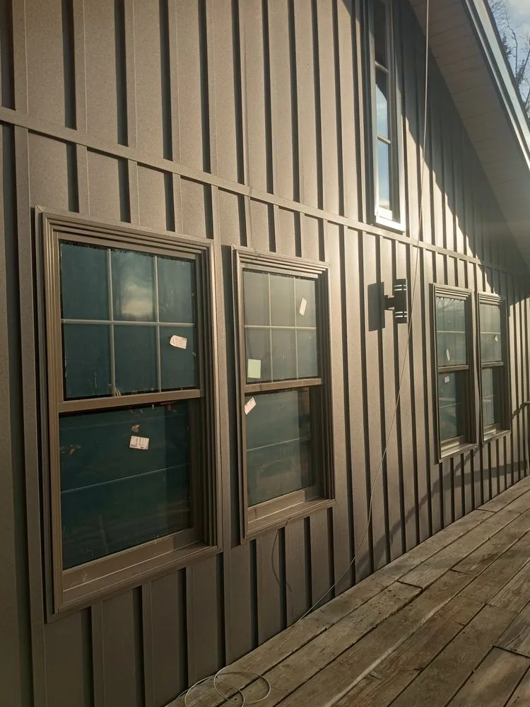 Slide of Swift Lake Builders