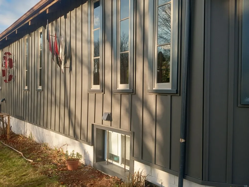 Slide of Swift Lake Builders