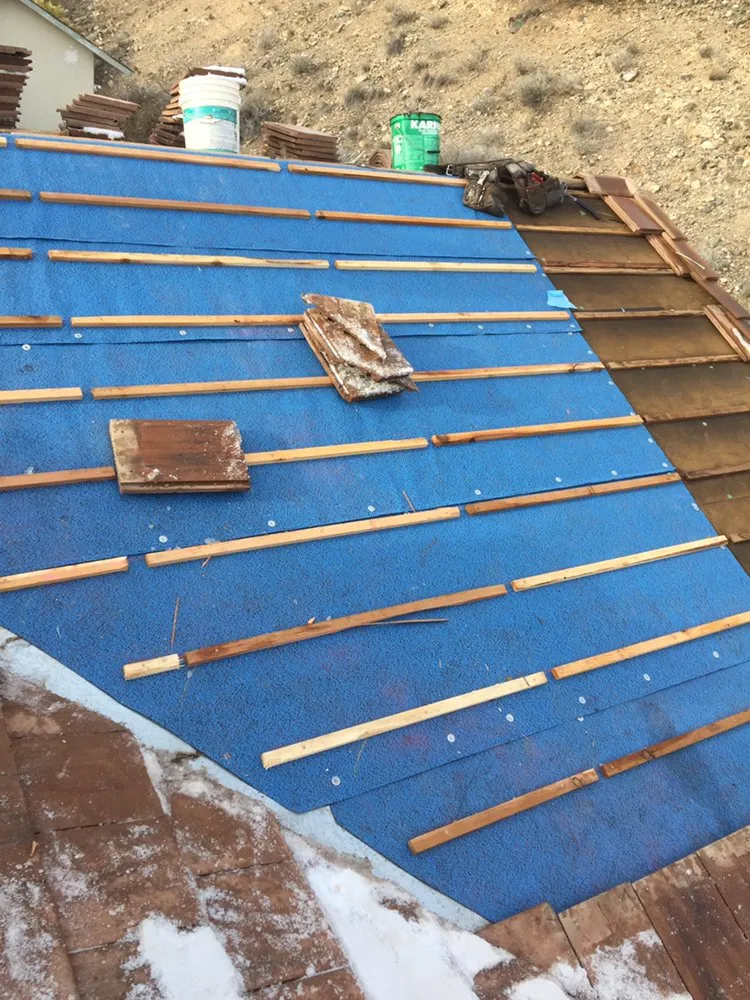 Slide of Swift Roofing