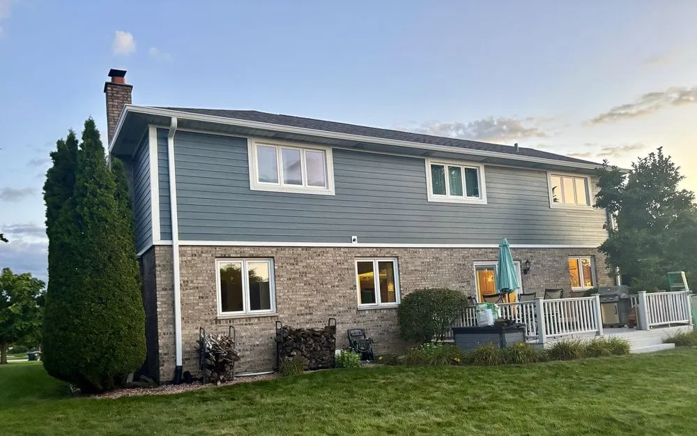 Slide of SWS Roofing New Lenox