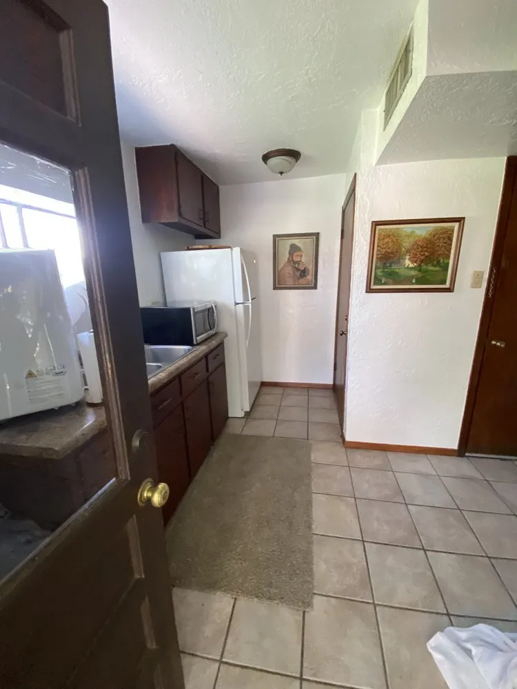 Slide of SYC Premier General Contractors