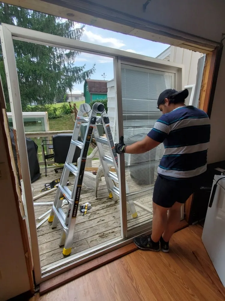 Slide of SYMO Construction