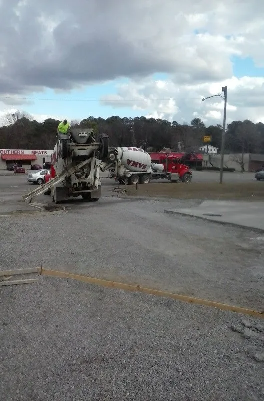 Slide of T & B Concrete & Design