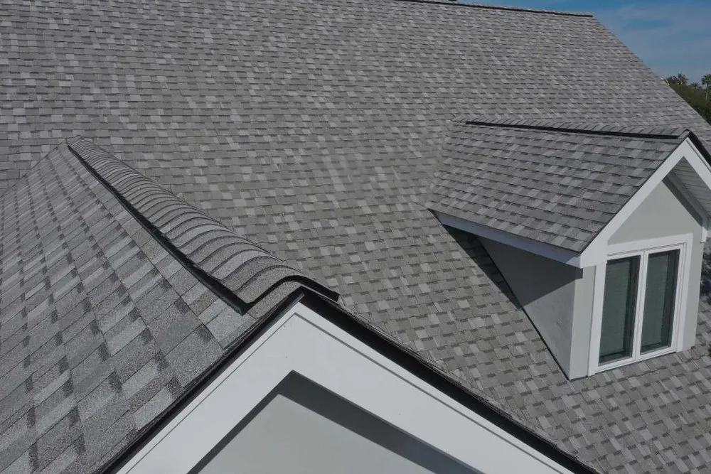 Slide of T & E Roofing