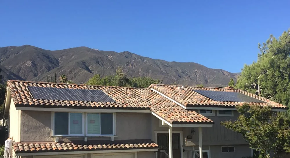 Slide of T & G Roofing and Solar Company