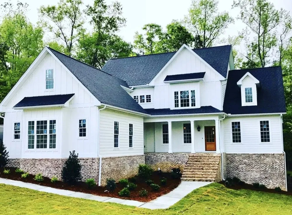 Professional residential roofing service in Jenkinsburg, GA - T & J Vinyl Exteriors