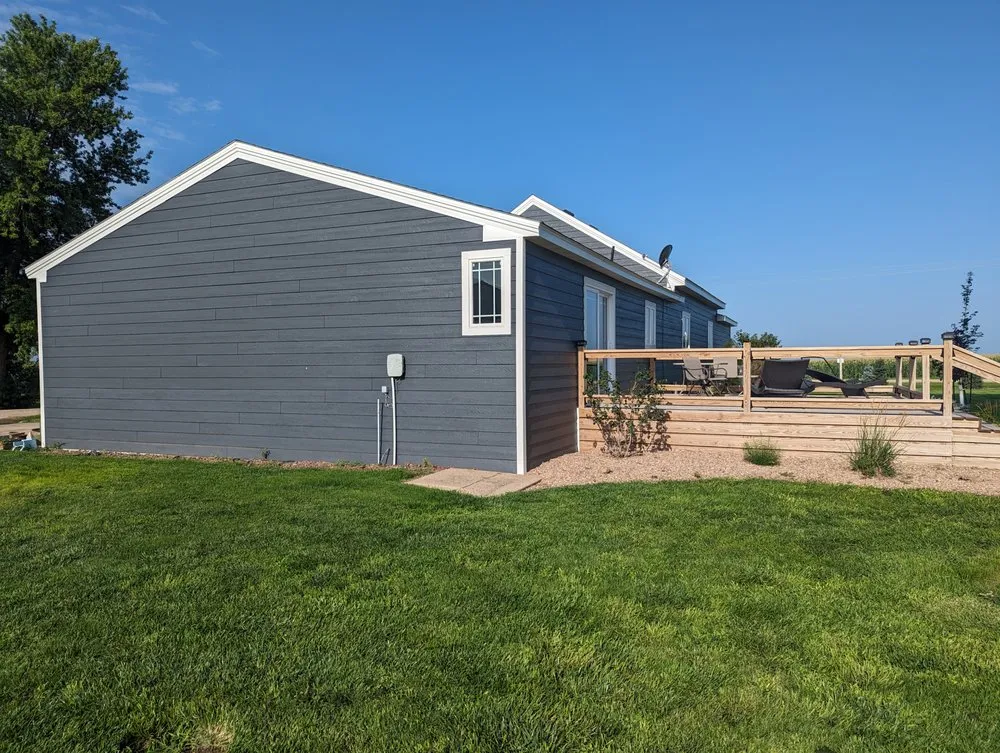 Slide of T & J Xteriors