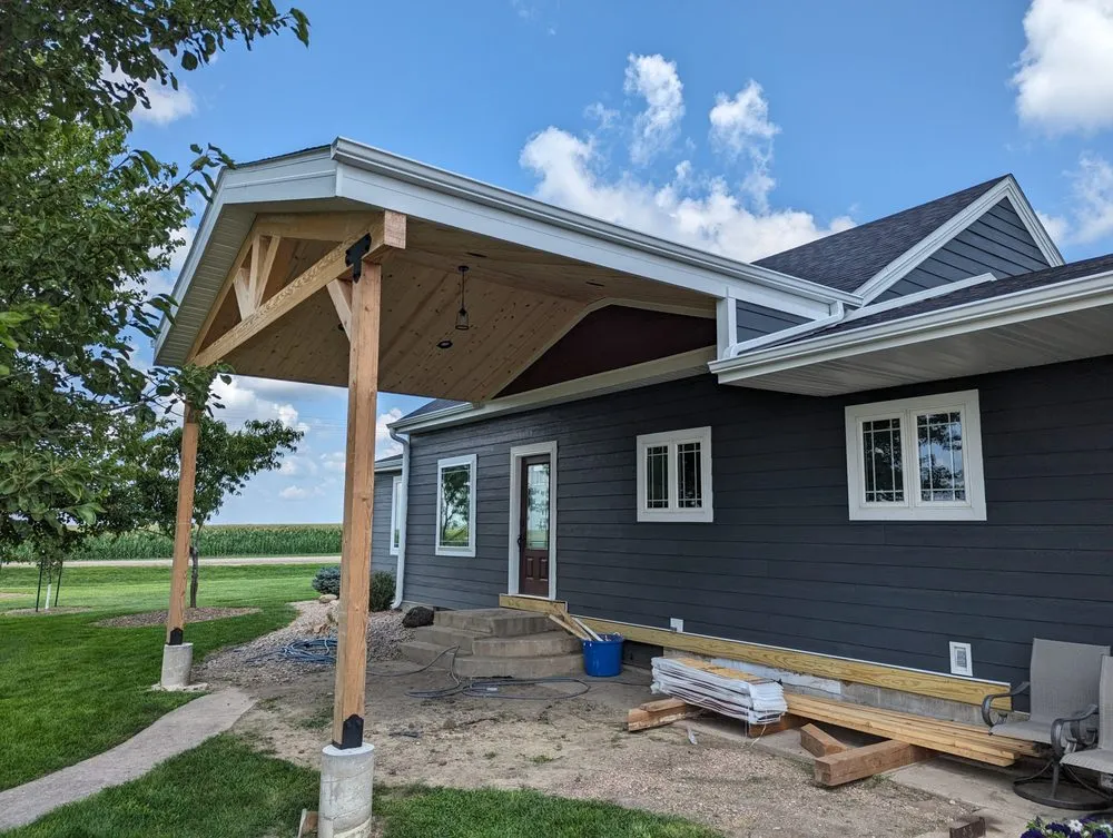 Slide of T & J Xteriors