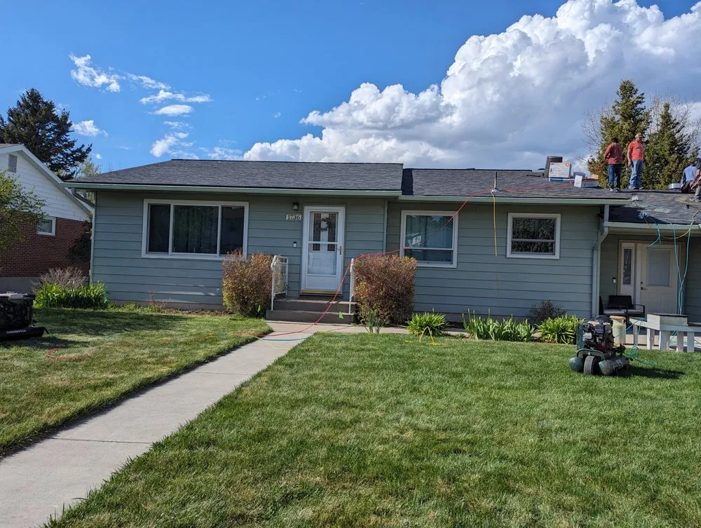 Slide of T & J Xteriors