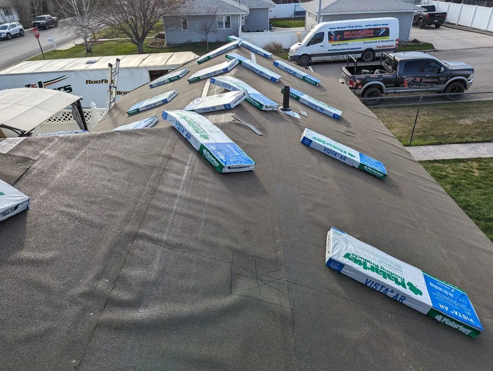 Slide of T & J Xteriors