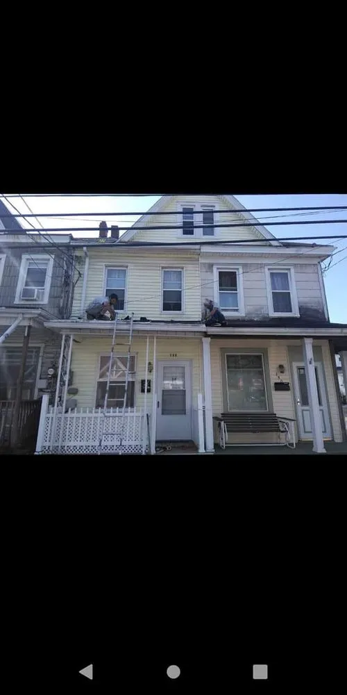 Local roof repair in Marshallton, PA by T & K Custom Contracting